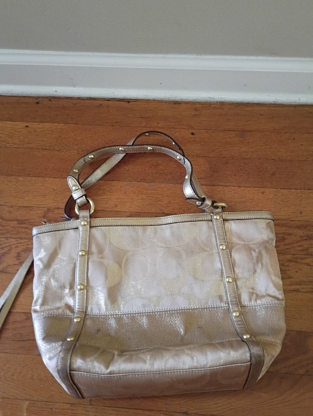 sparkly gold studded sparkly logo coach tote bag y2k - Picture 15 of 16